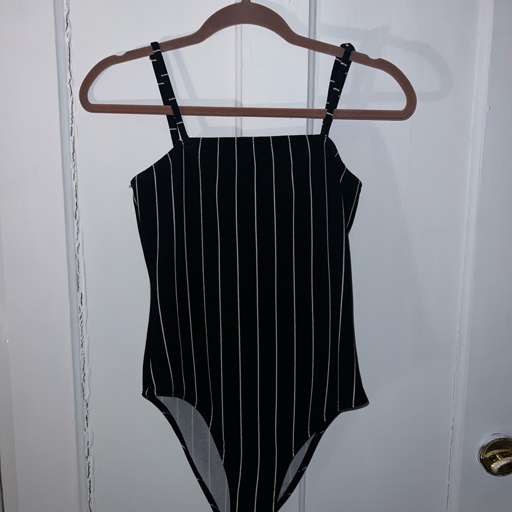 SHEIN Black and White Pinstriped Bodysuit